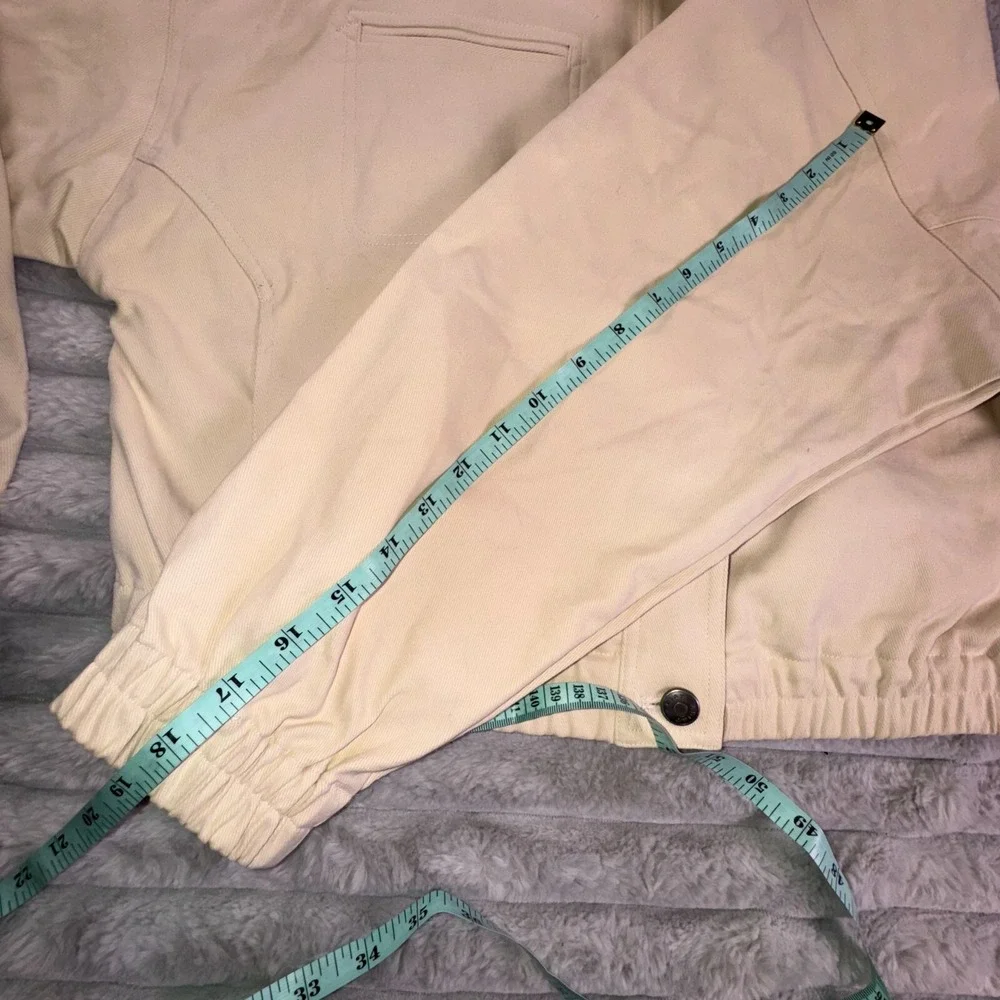 Ariat Robyn Jacket Women's Small Beige Boxy Fit Oversized Western Barn Style - Picture 7 of 11